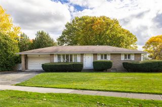 48 Skycrest Drive, Greece, NY 14616