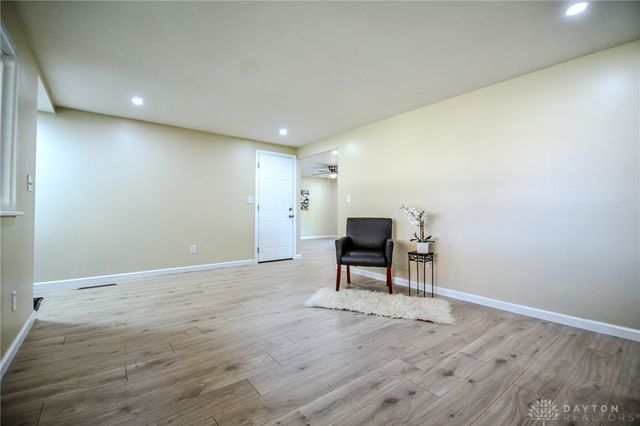 7854 Harshmanville Road, Dayton, OH 45424