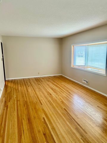 7244 Clinton Avenue, Richfield, MN 55423
