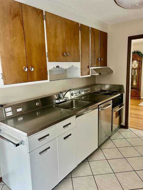 7244 Clinton Avenue, Richfield, MN 55423 — photo 4