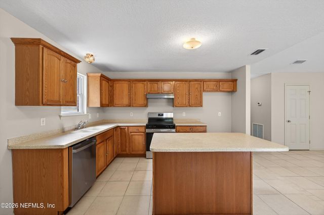 8724 GUM Street, Jacksonville, FL 32244