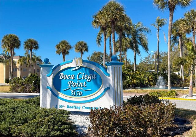 383 BOCA CIEGA POINT BOULEVARD N, St Petersburg, FL 33708