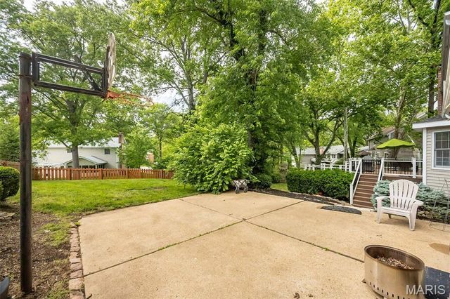 2143 Park Forest Drive, Chesterfield, MO 63017
