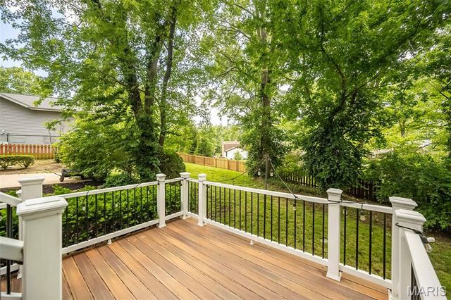 2143 Park Forest Drive, Chesterfield, MO 63017