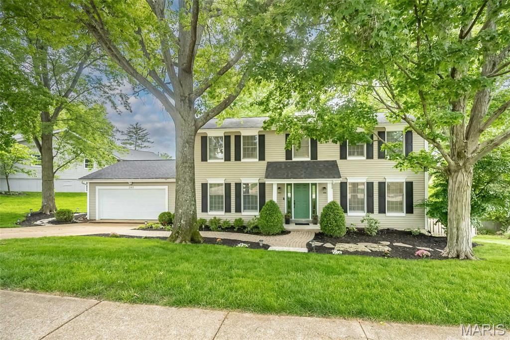 2143 Park Forest Drive, Chesterfield, MO 63017