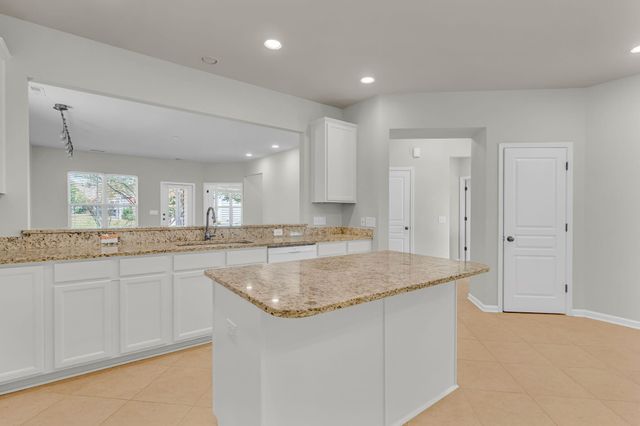 407 Waterlily Way, Summerville, SC 29486