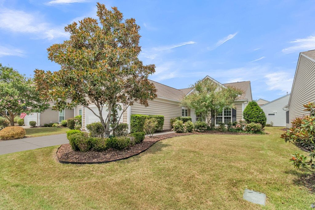 407 Waterlily Way, Summerville, SC 29486