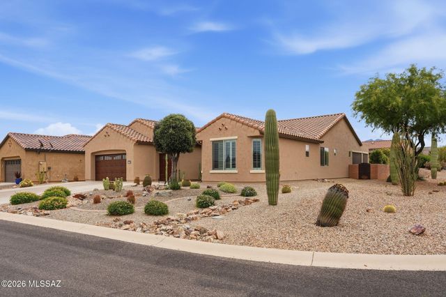 2568 E Arica Way, Green Valley, AZ 85614