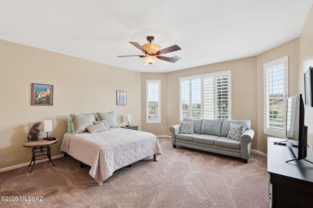 2568 E Arica Way, Green Valley, AZ 85614