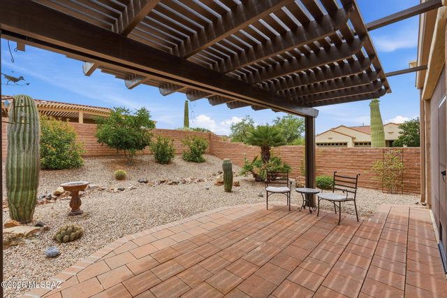 2568 E Arica Way, Green Valley, AZ 85614