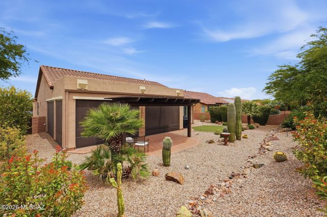 2568 E Arica Way, Green Valley, AZ 85614