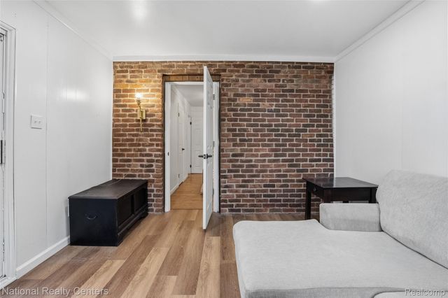 9376 Dixie, Redford Charter Township, MI 48239