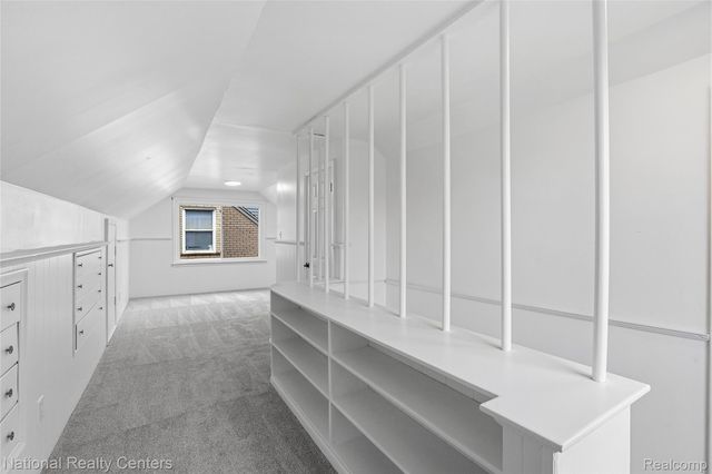 9376 Dixie, Redford Charter Township, MI 48239