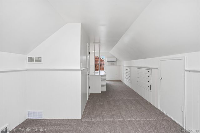 9376 Dixie, Redford Charter Township, MI 48239