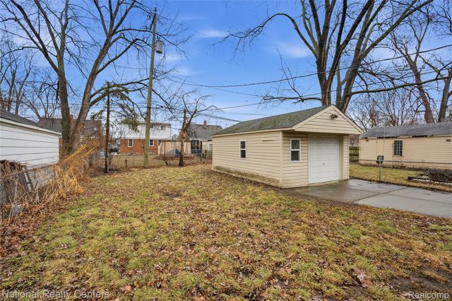 9376 Dixie, Redford Charter Township, MI 48239