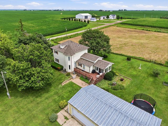 3244 280th Street, Gilman, IA 50106
