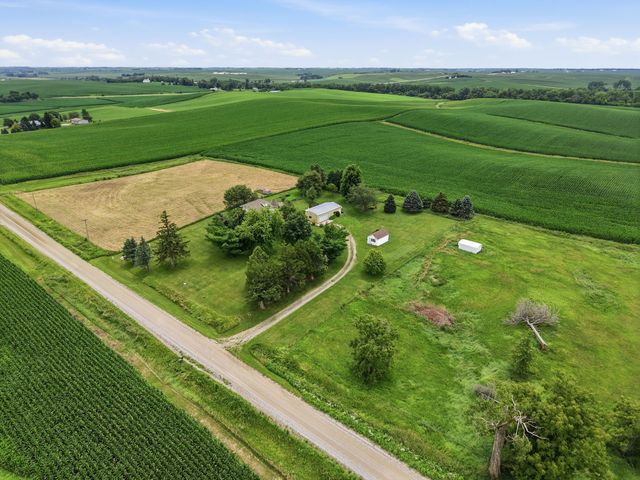 3244 280th Street, Gilman, IA 50106