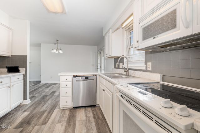 700 Thompson Road, Graham, NC 27253