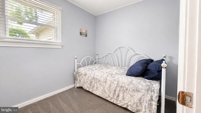 107 W BEACH RD, Williamstown, NJ 08094