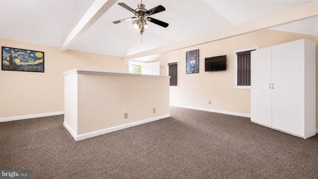 107 W BEACH RD, Williamstown, NJ 08094