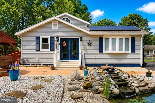 107 W BEACH RD, Williamstown, NJ 08094