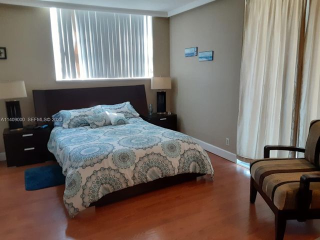 3801 S Ocean Drive 5O, Hollywood, FL 33019
