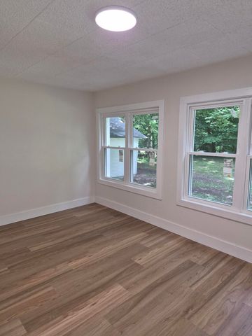 317 N Grant Avenue, Three Rivers, MI 49093