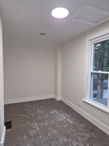 317 N Grant Avenue, Three Rivers, MI 49093