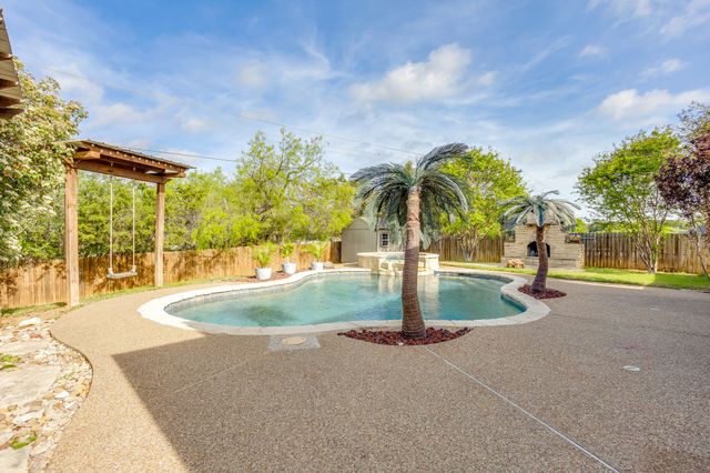 3127 Meandering Way, Granbury, TX 76049