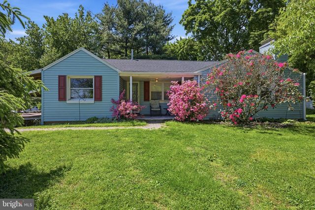 330 CEDAR LN, Mount Joy Twp, PA 17552