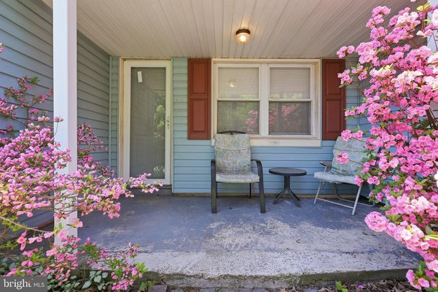 330 CEDAR LN, Mount Joy Twp, PA 17552