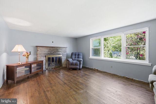 330 CEDAR LN, Mount Joy Twp, PA 17552