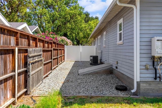 2356 2358 5th Street, La Verne, CA 91750