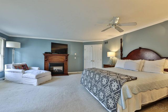 1118 Oakridge Court, Miami Twp, OH 45140