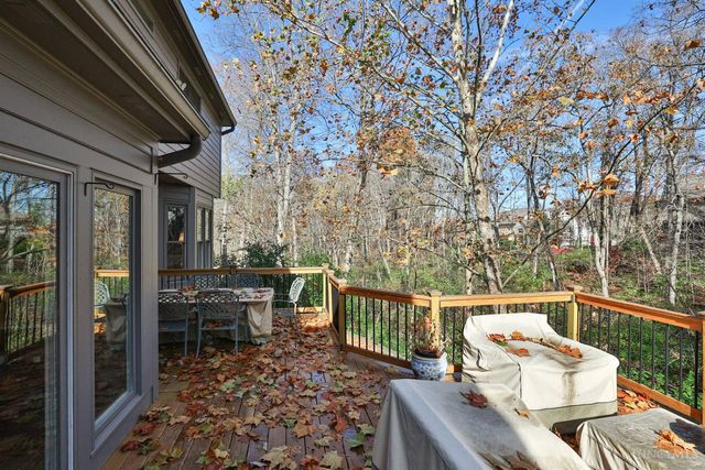 1118 Oakridge Court, Miami Twp, OH 45140