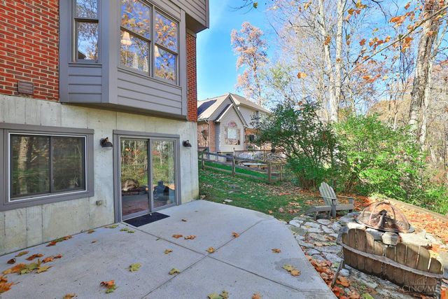 1118 Oakridge Court, Miami Twp, OH 45140