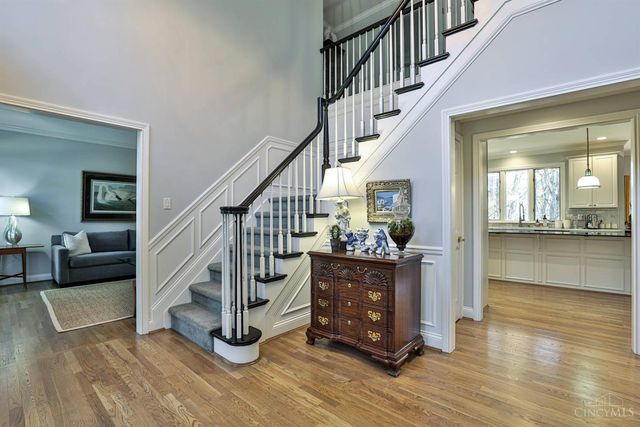 1118 Oakridge Court, Miami Twp, OH 45140