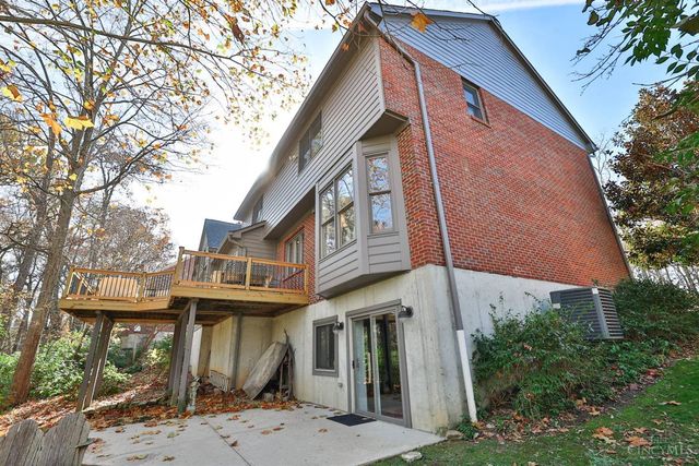 1118 Oakridge Court, Miami Twp, OH 45140