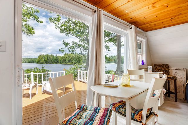 14 Sandy Cove Road, Rindge, NH 03461