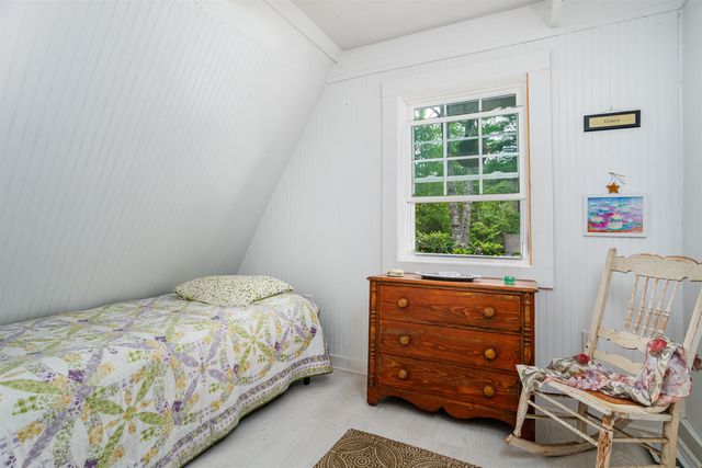 14 Sandy Cove Road, Rindge, NH 03461