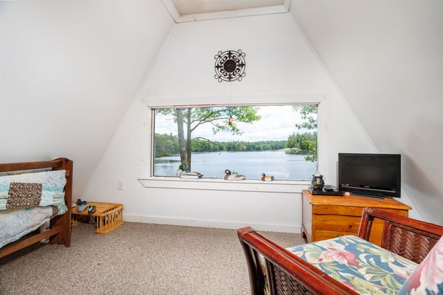 14 Sandy Cove Road, Rindge, NH 03461
