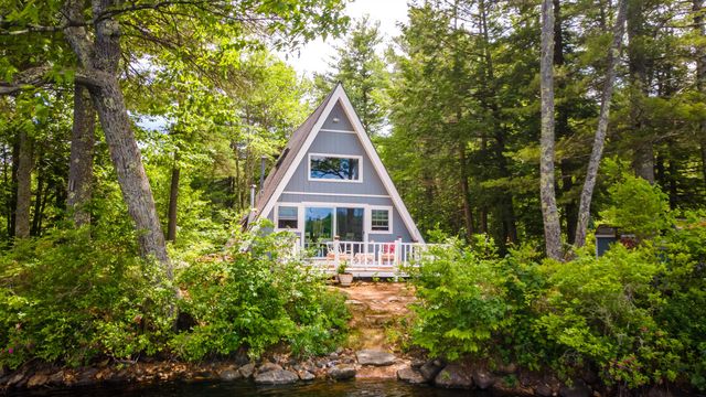 14 Sandy Cove Road, Rindge, NH 03461