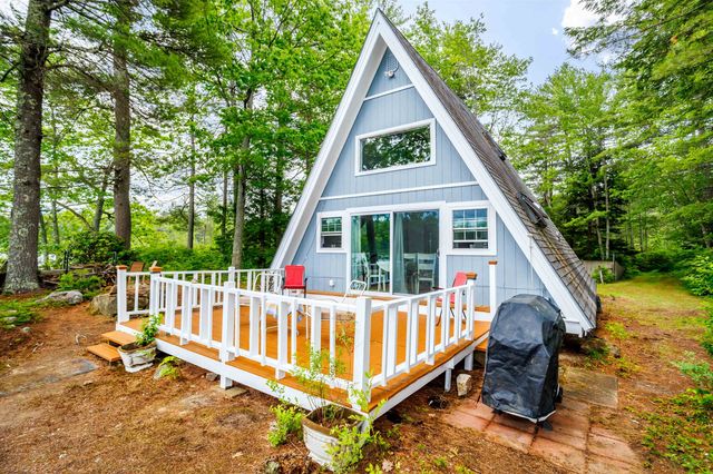 14 Sandy Cove Road, Rindge, NH 03461