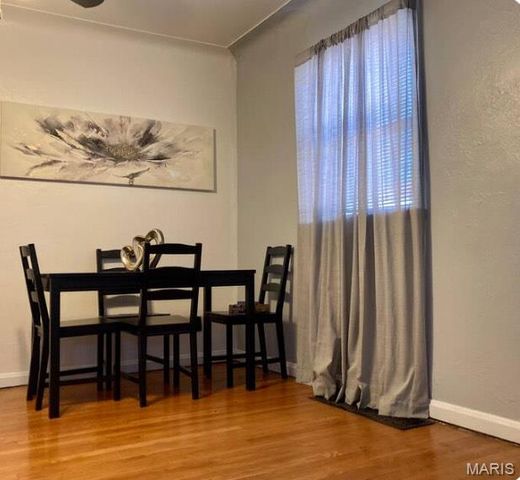 1317 N Florissant Road, Calverton Park, MO 63135