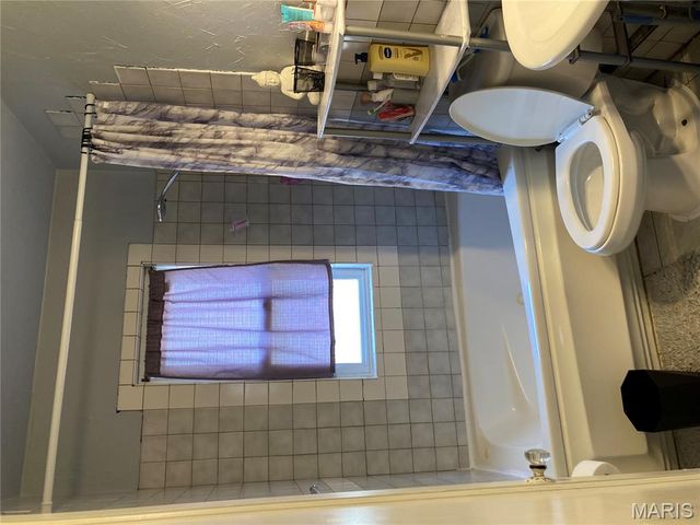1317 N Florissant Road, Calverton Park, MO 63135