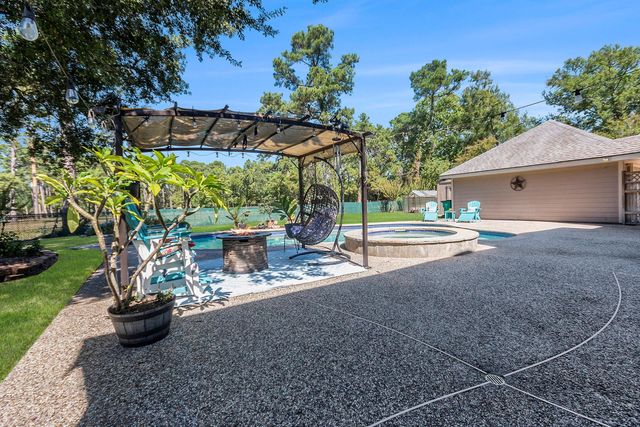 3410 Del Norte Drive, Baytown, TX 77521