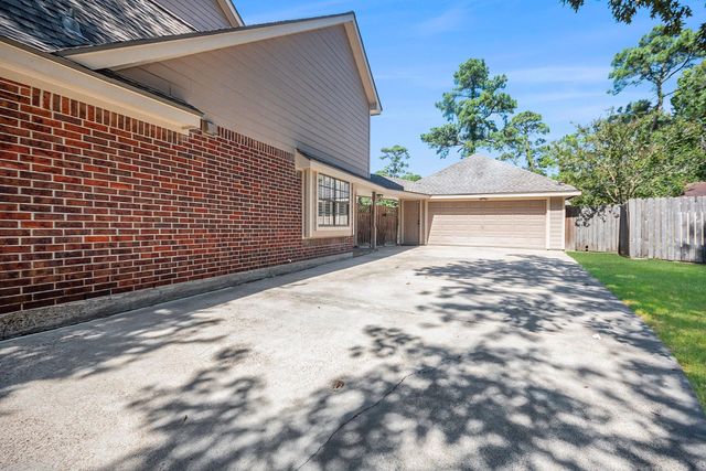 3410 Del Norte Drive, Baytown, TX 77521