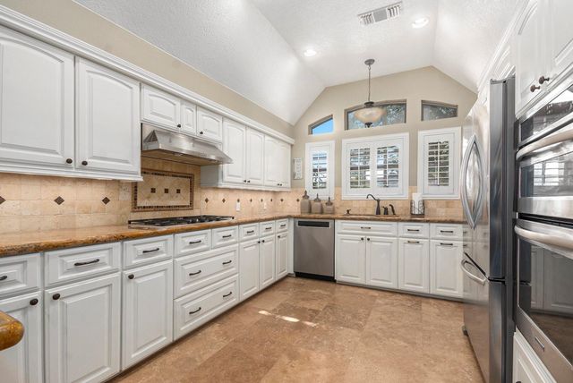 3410 Del Norte Drive, Baytown, TX 77521