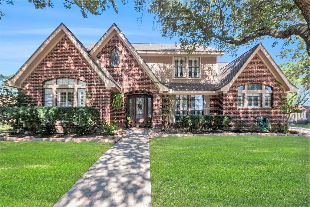 3410 Del Norte Drive, Baytown, TX 77521