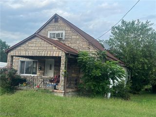911 34th Street, Vienna, WV 26105